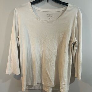 Preswick & Moore Women's Long Sleeve Cream Tee size XL